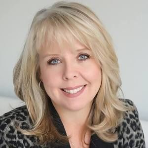 Meet your Posher, Carrie